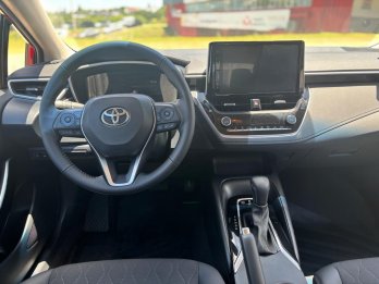 TOYOTA COROLLA 1.8 XEI/SEG HIBRIDO ¡¡0KM!! Recibo vehículos.