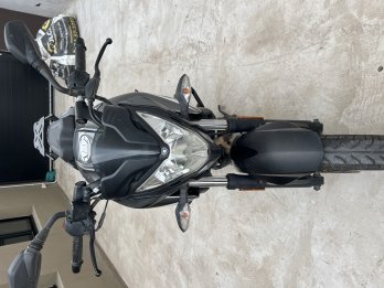 BAJAJ ROUSER NS 200