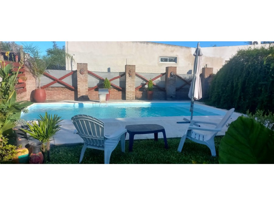 VENDO CASA QUINTA ESPECTACULAR SAUCE MONTRULL