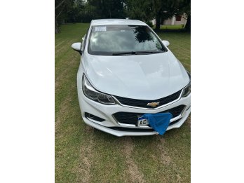 CHEVROLET CRUZE 2018