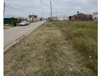 EN VENTA TERRENO EN LOTEO SOLVENCIA