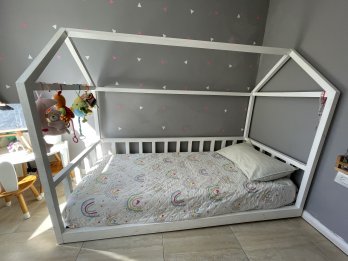 VENDO CAMA MONTESSORI CASITA