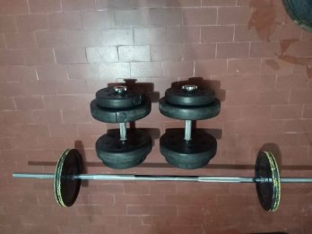 Barra Maciza 1.5m + 2 mancuernas macizas + 55kg