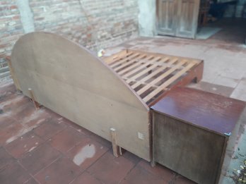 vendo cama 2 plazas y 2 mesas de luz