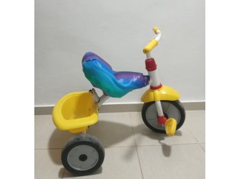 Triciclo ... .. .   .     . .