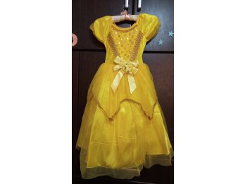 Impecable vestido princesa Bella