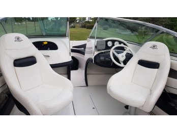VENDO LANCHA ECLIPSE 20 SPORT  MOTOR MERCURY 150HP AÑO 2.013