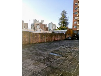 VENDO COCHERAS EN EDIFICIO