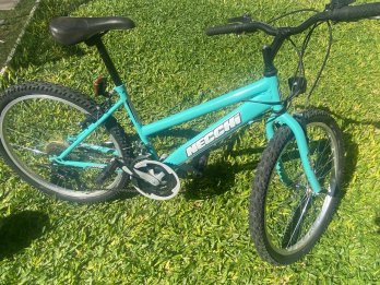 BICICLETA TODO TERRENO - 18 CAMBIOS - 6 MESES DE USO
