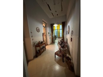 TU CONSULTORIOS O INVERSION ESTA ACA - VENDO CASA CENTRICA