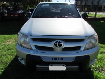 TOYOTA HILUX 2.5TD DX PACK 4X2