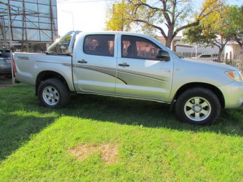 TOYOTA HILUX 2.5TD DX PACK 4X2