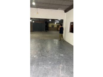 DUEÑO VENDE