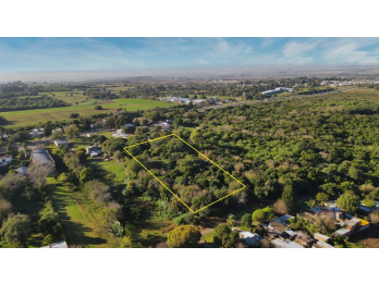 ZONA AV. DE LAS AMERICAS (Km 5 1/2) Y ARTIGAS – LOTE EN VENT