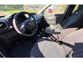Renault Kwid 1.0 Sce 66Cv Iconic Outsider