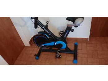 Maketec exercise bike sports