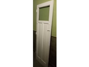 PUERTA DE MADERA