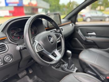 RENAULT OROCH ¡0KM! 1.6 EMOTION / 1.3T ICONIC AT / OUTSIDER