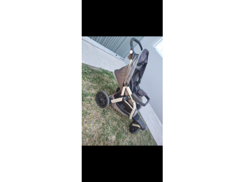 Coche chicco más huevito