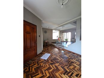 CASA EN VENTA EXCELENTE CALIDAD Y UBICACION