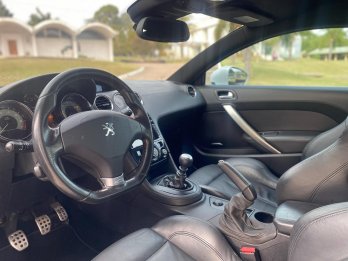 PEUGEOT RCZ 1.6 Thp 200HP MT. Recibo vehículos
