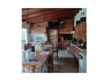 VENDO CASA EN BARRIO MERCANTIL