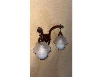 Tulipas con base de madera