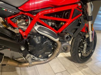 DUCATI MONSTER 797. Recibo vehículos de menor y mayor valor