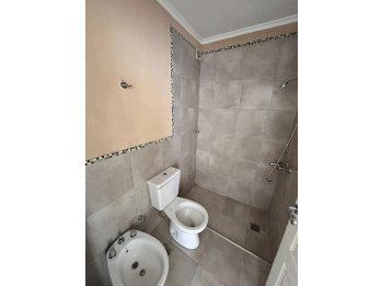 SE ALQUILA DEPTO DE 1 DORM EN PARANÁ, CALLE BERTOZZI 454.