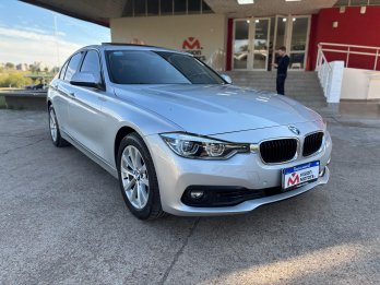 BMW 320i. Recibo vehículos de menor y mayor valor.