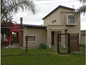 VENTA DE HERMOSA CASA SAUCE MONTRUL