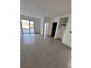 SE VENDE DEPTO 1 DORM EN ORO VERDE, ¡EXCELENTE!
