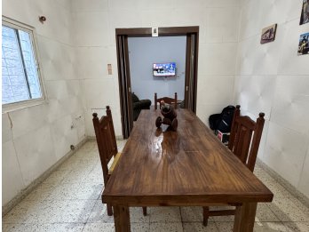 AMPLIA CASA EN VENTA ZONA  AV. EJERCITO