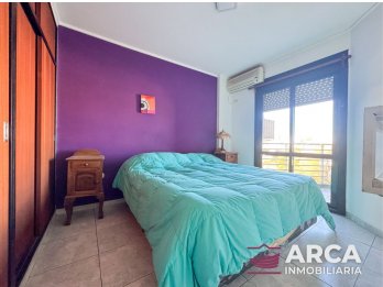 VENDO DEPTO CÉNTRICO DE 3 DORMITORIOS