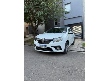 VENDO Renault Sandero 1.6 (como nuevo)