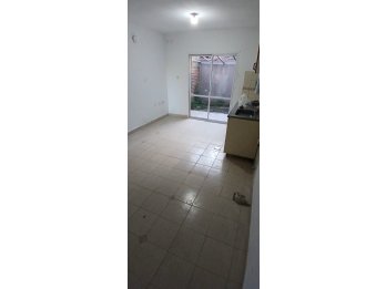 Vendo  Duplex 2 dormitorios