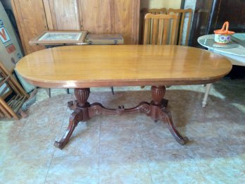 Vendo mesa estilo ingles de doble bocha 2,00 x 1,00