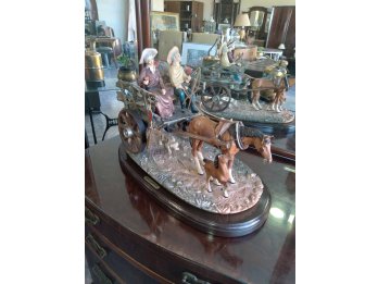 Vendo escultura italiana de porcelana original carreta - Cir