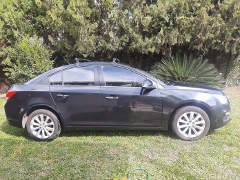 Impecable Cruze LTZ AT 2015