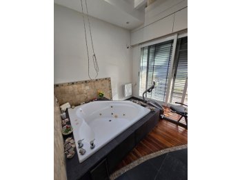 IMPORTANTE PROPIEDAD EN VENTA