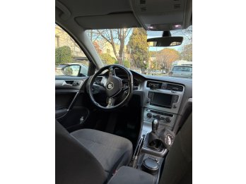 DUEÑA VENDE Golf confortline c/ cruise control y caja DSG 7