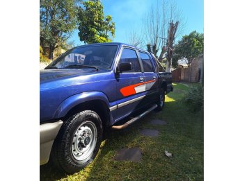 Vendo Mazda DC B2500 DX - Año:1998