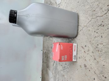 ACEITE 15W40 DIESEL Y FILTRO. NUEVOS!!!