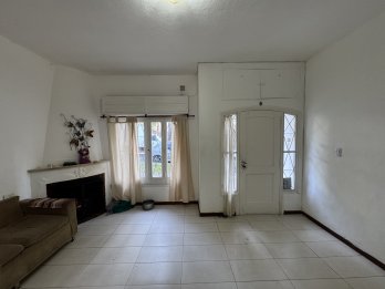 CASA CENTRICA EN VENTA