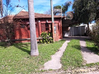 Casa céntrica 1 dormitorio cochera Villa Urquiza