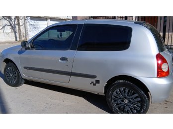 Renault Clio2 nafta 1.2 aire ac. 2012 dir. asist.Valle Maria