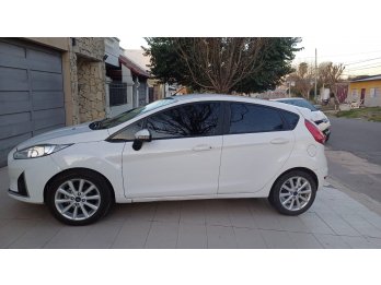 Ford Fiesta SE 2018. 58mil km. Unica mano