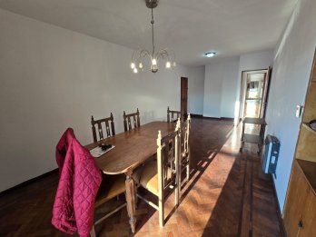 Departamento céntrico con Cochera