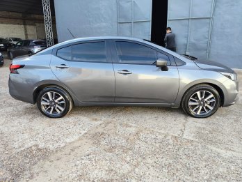 NISSAN VERSA ADVANCE MT 2021 LINEA NUEVA 98.000 KMS
