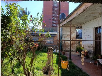 VENDO CASA 2DORM + DPTO 2DORM - PARAGUAY E/ITALIA Y PELLEGR